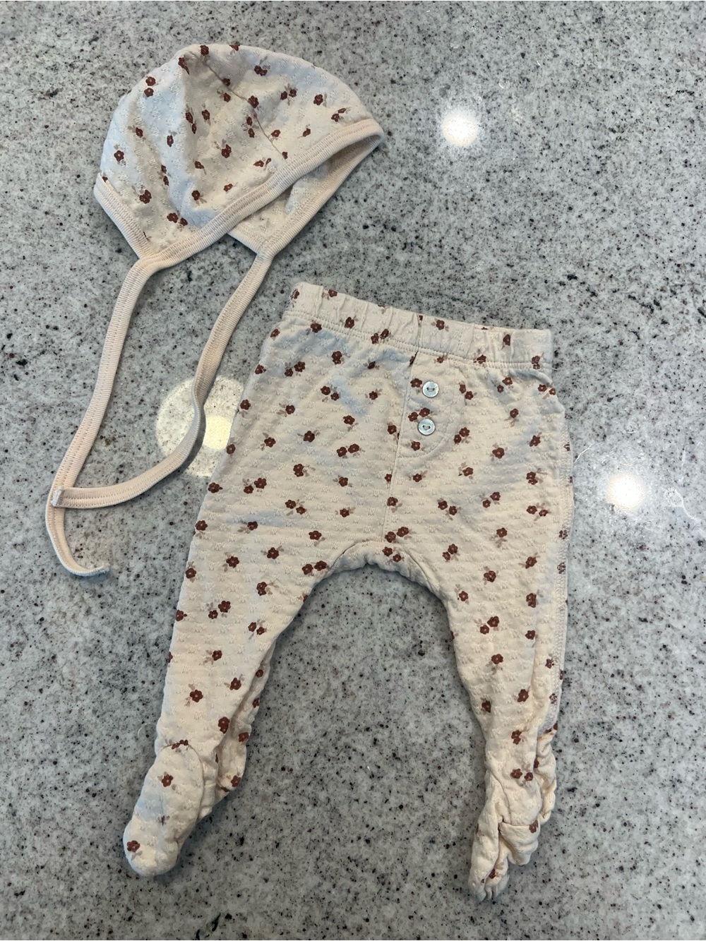 Baby girl Quincy Mae set 0-3 months